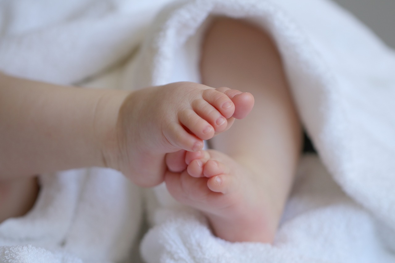 baby füsse
